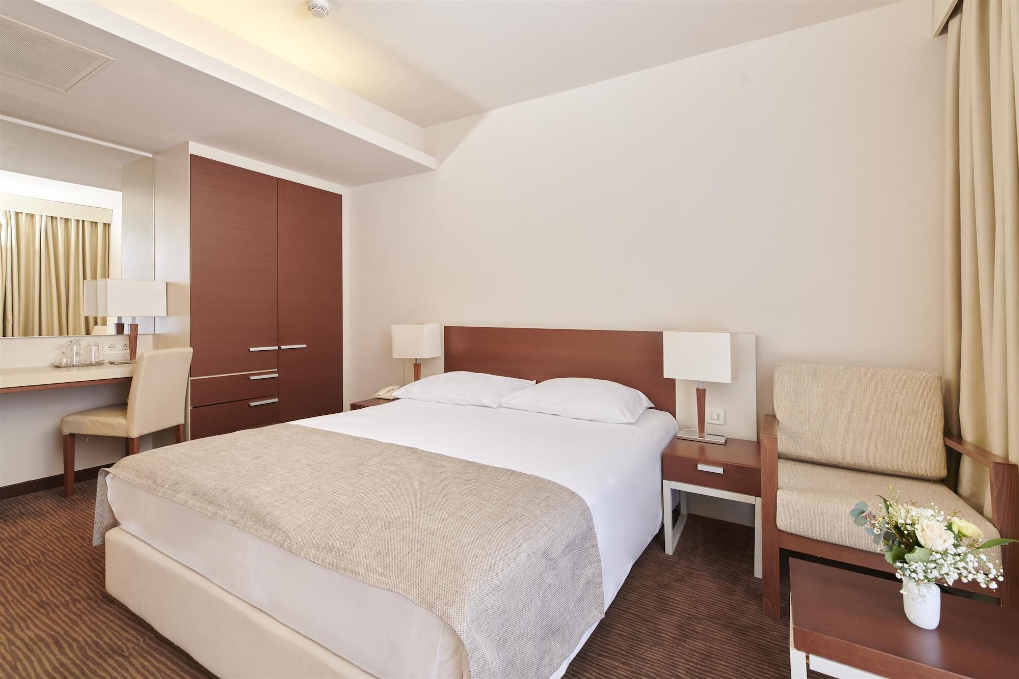 Hotel Albatros Plava Laguna Poreč Kültér fotó