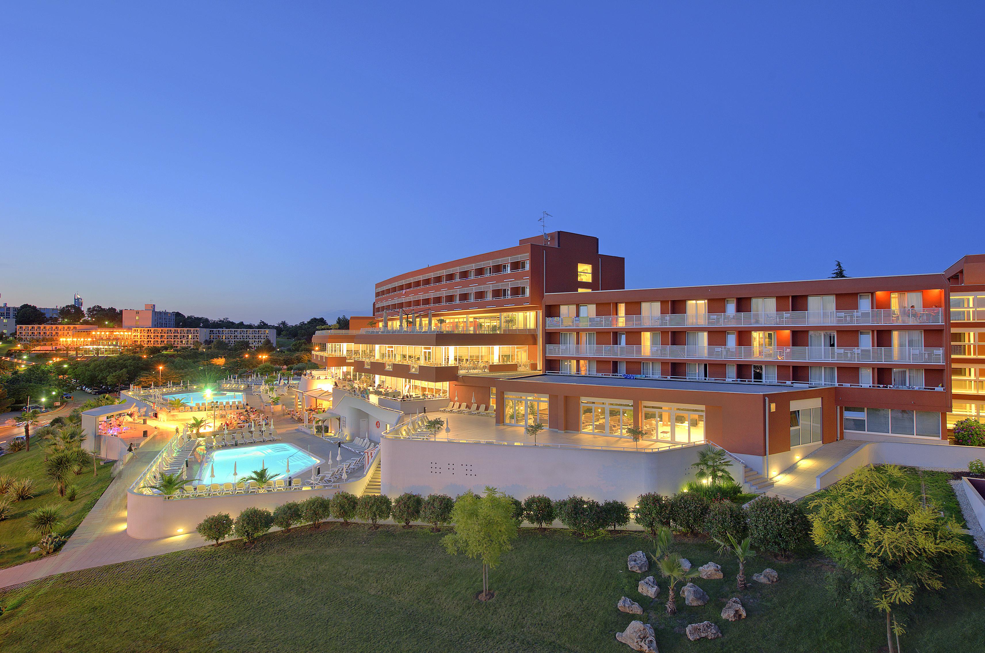 Hotel Albatros Plava Laguna Poreč Kültér fotó
